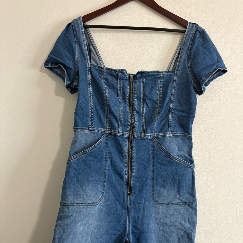 We The Free CRVY Selena Slim Leg One-Piece Denim Jumpsuit Size XLFree People - Picture 7 of 13